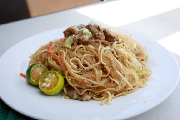 Coulotte Steak Pancit (Filipino Rice Noodles)